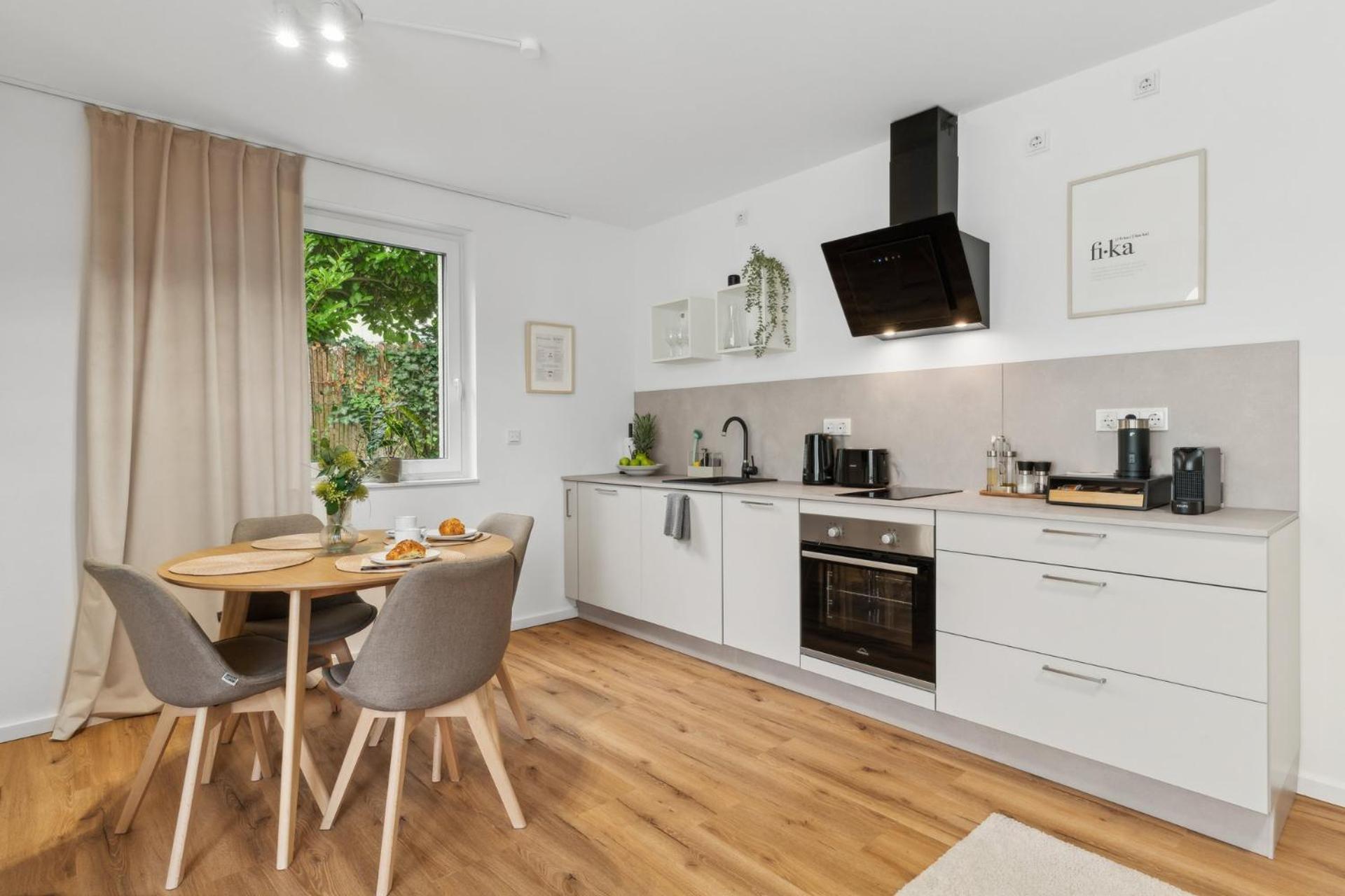 Deluxe Apartment In Bielefeld City Mit Parkplatz Und Balkon Exterior foto